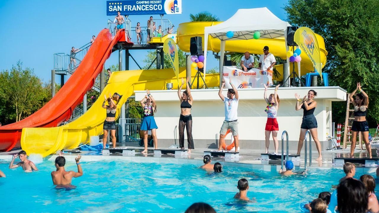 Villaggio San Francesco - Adria Holiday Mobile Homes Duna Verde Εξωτερικό φωτογραφία